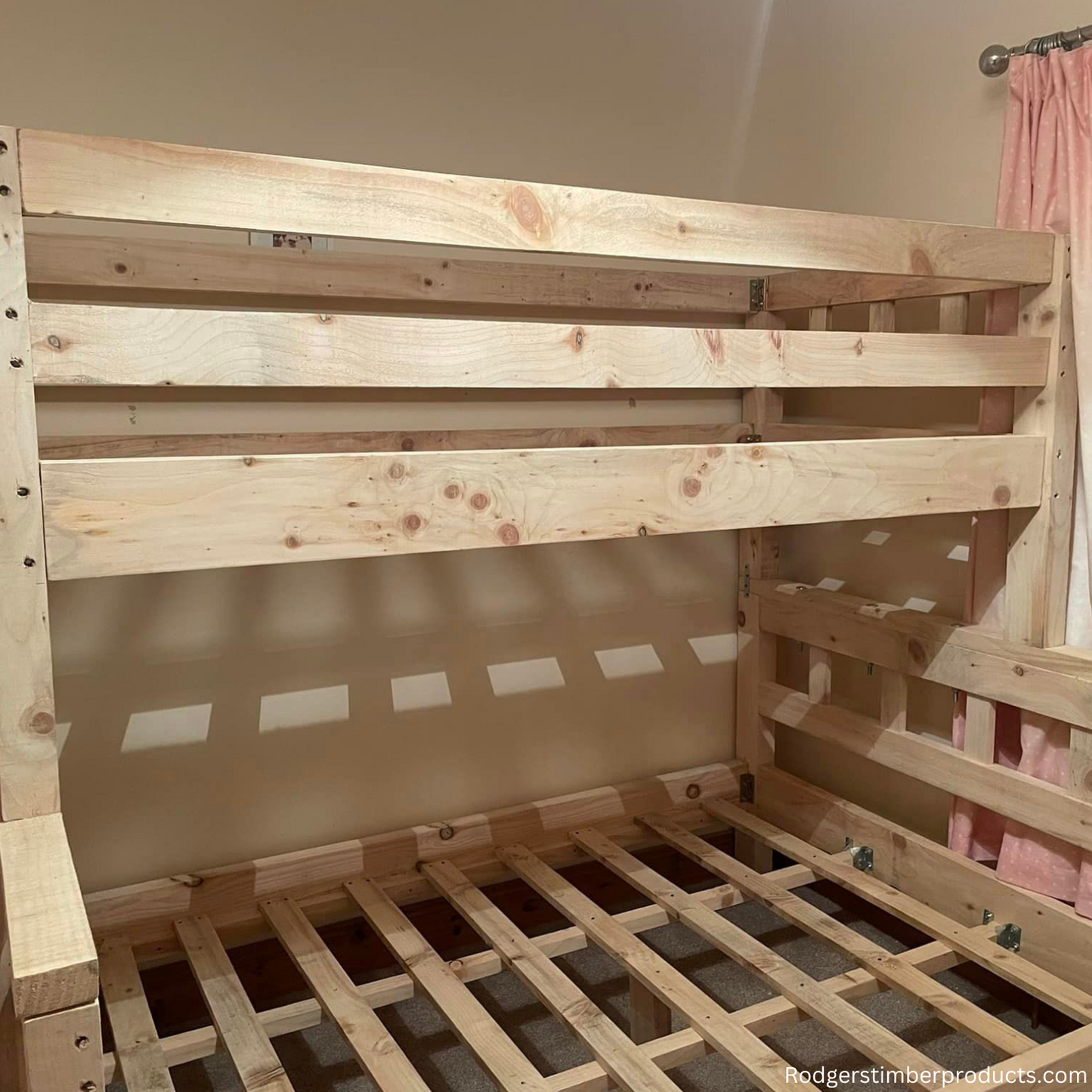 Duo Dreamland: Double Bed Supporting Loft Single