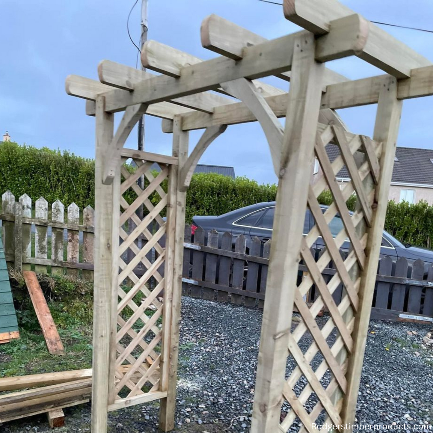 Luxurious Sturdy Handmade Garden Arch